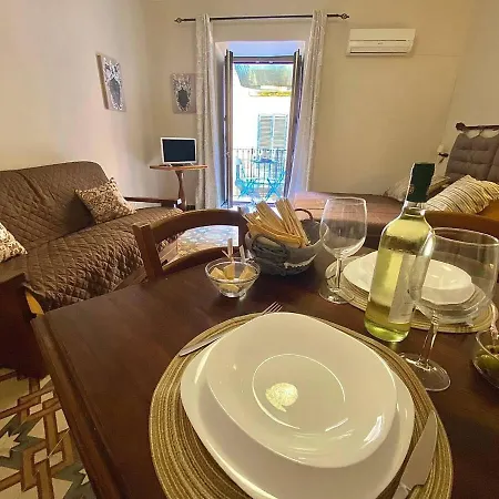 Maison Bordonaro Apartment Cefalu
